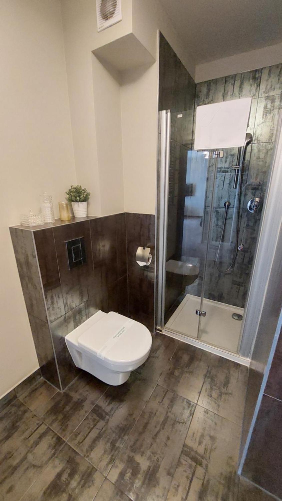 316 W Royal Tulip 200 M Do Plazy Dobruk Apartment *